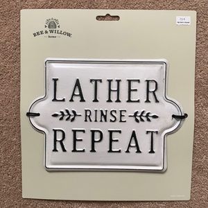 NWT Bee & Willow Chabby Chic Bath / Laundry Sign